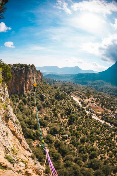 Highline στα βουνά. — Φωτογραφία Αρχείου