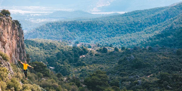 Highline στα βουνά. — Φωτογραφία Αρχείου