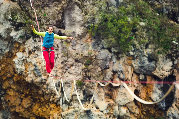 Highline στα βουνά. — Φωτογραφία Αρχείου