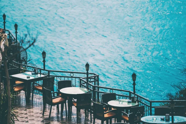 Restaurant overlooking the sea.