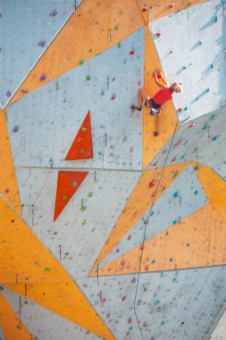 Yapay bir rahatlama dağcı trenlerde.