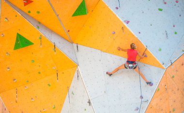 Yapay bir rahatlama dağcı trenlerde.