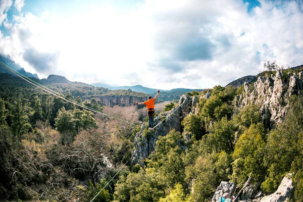 Highline στα βουνά. — Φωτογραφία Αρχείου