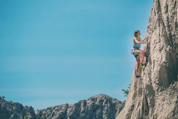 Escalada en roca y montañismo en el Parque Nacional Paklenica . —  Fotos de Stock