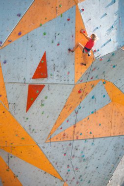 Yapay bir rahatlama dağcı trenlerde.