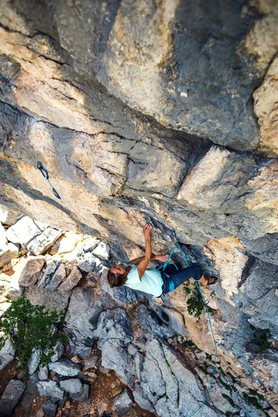 Escalada en roca y montañismo en el Parque Nacional Paklenica . —  Fotos de Stock
