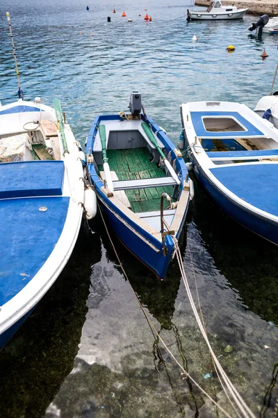 Boats at the pier. — Stock Photo, Image