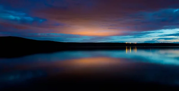 Nachthimmel und Meer. — Stockfoto