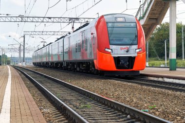 Gagarin, Smolensk bölgesi, Rusya Federasyonu - Ağustos 30,2018. Lastochka olarak adlandırılan Modern Rus Tren İstasyonu Rus kasaba sonra ilk kozmonot Gagarin adlı gelir