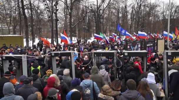 Moscow Oroszország Február 2019 Nemcov Memorial Március Emberek Halad Keretek — Stock videók