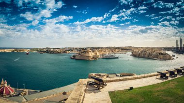 Valletta, Malta: Üst Barrakka bahçeleri 'nden Grand Harbor ve Senglea, Birgu ve Cospicua üç şehirler üzerinde görünüm