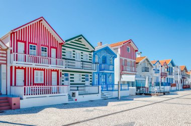 Costa Nova, Portekiz: bir plaj köyünde renkli çizgili evler