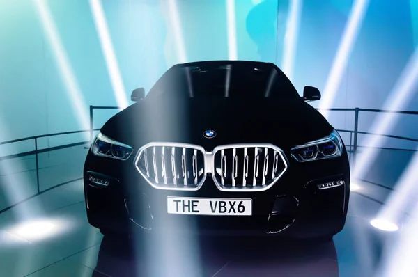 2020 BMW X6 Vantablack Is Painted in 'The World's Blackest Black