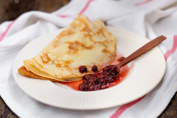 Pile of pancakes with jam — Stock Photo, Image