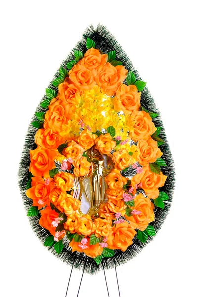 Colorful flower arrangement wreath for funerals isolated — Stock Photo, Image