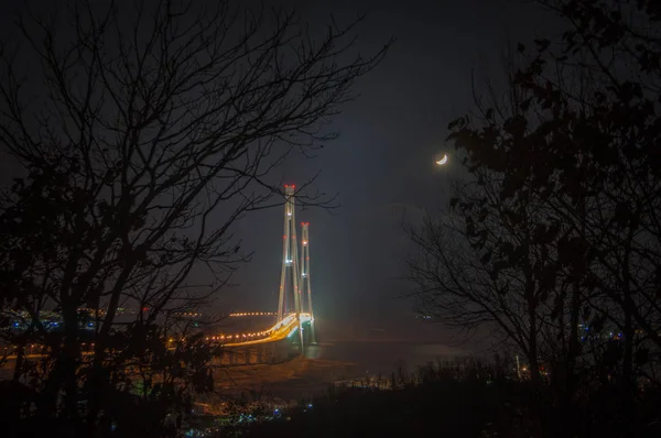 Hlavní Atrakcí Moderní Vladivostok Ruská Most Pohled Hory Monastyrskaya — Stock fotografie