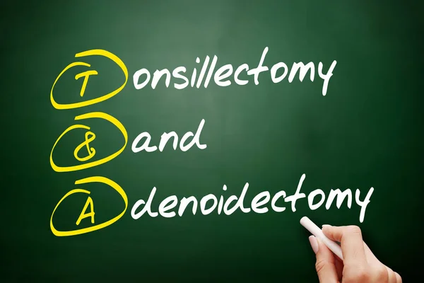 T & A - amigdalectomía y adenoidectomía — Foto de Stock