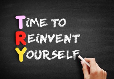 Renkli Ahşap alfabeler kelime yi oluşturarak Deneyin