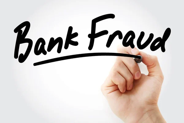 Hand skriva bankbedrägerier med markör — Stockfoto