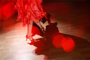 Salsa dans kadın ve erkek