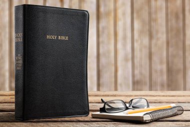 Kutsal İncil.