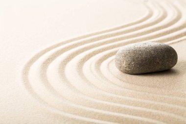 kum Zen stone yakından görmek