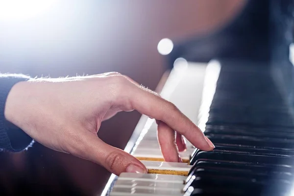 Piano Piano. — Fotografia de Stock