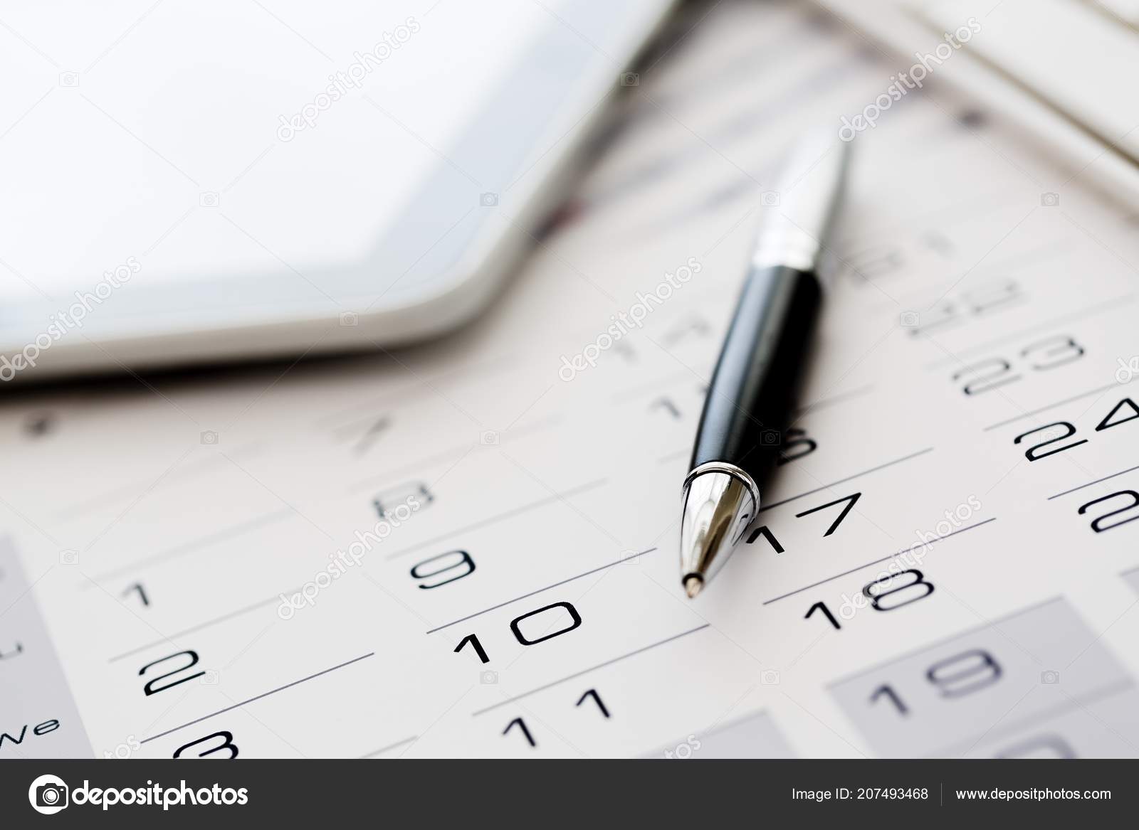 Business Calendar Pen Table Stock Photo by ©billiondigital 207493468