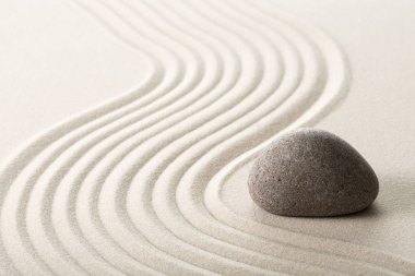 kum Zen stone yakından görmek