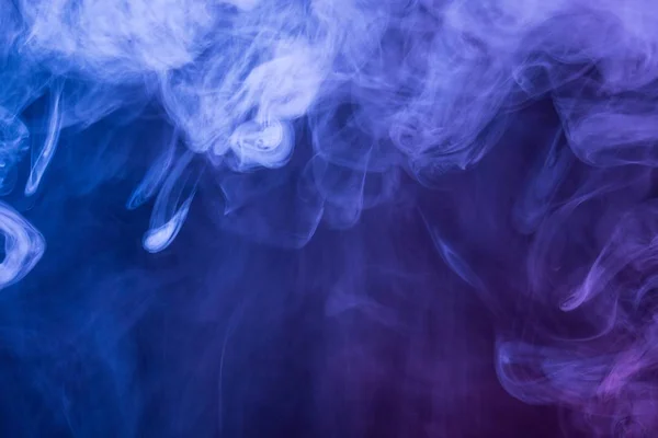 Humo azul y púrpura — Foto de Stock