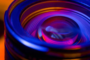 Kamera objektifi lens arka plan üzerine düşünceler ile.