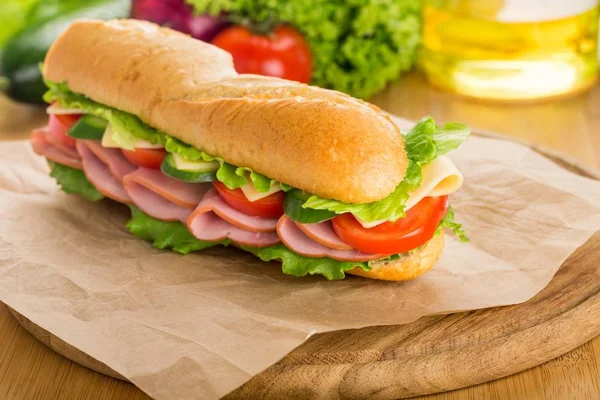 Heerlijke Sandwich Met Vlees Ham Kaas — Stockfoto