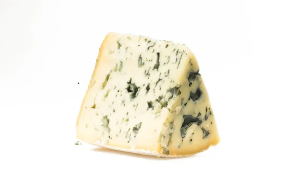 Сыр Кусочек Сыра Клин Изолирован Белом Ломтике Голубой Сыр Gorgonzola — стоковое фото