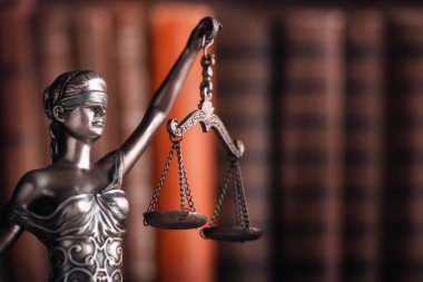 Adalet, arka plan bulanık onları sembolü