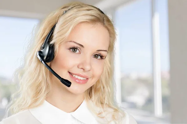 Vrouw call center exploitant — Stockfoto