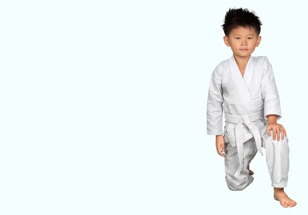 Asiatiska liten Karate pojke — Stockfoto