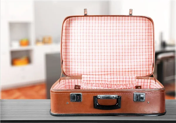 Empty Vintage Suitcase Wooden Background — Stock Photo, Image