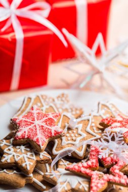 Gingerbread ev yapımı kurabiye