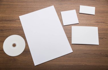 Ahşap arka plan ayarlamak boş ileti örneği.