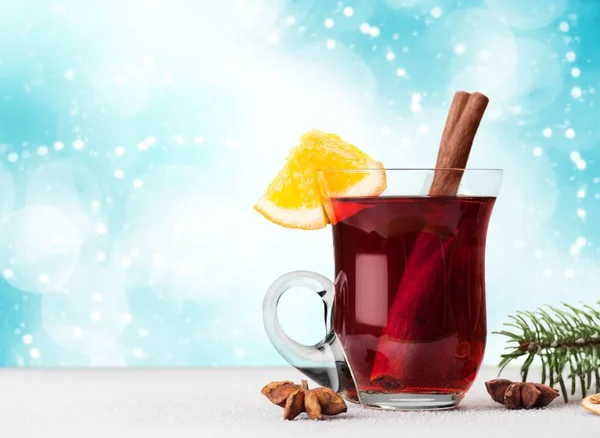 Glühwein Glas Isoliert Auf Hintergrund — Stockfoto