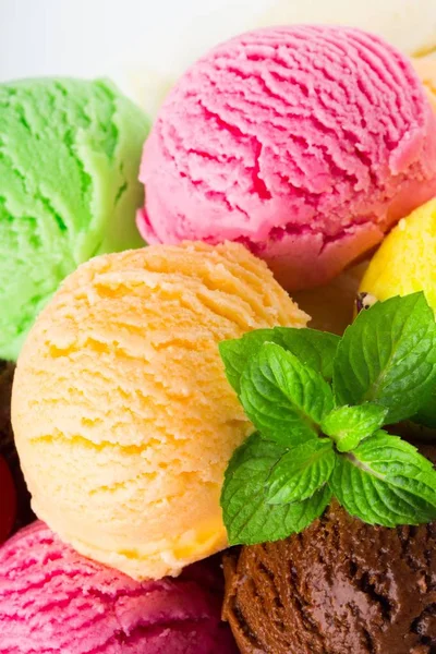 Scoop di gelato — Foto Stock