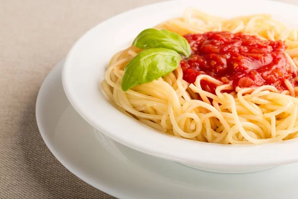 Pasta Espaguetis Con Queso Vista Cerca —  Fotos de Stock