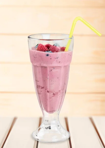 Vidro Smoothie Mirtilo Fundo Claro — Fotografia de Stock