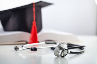 Ders tıbbi başarı yetişkin arka plan mavi kitap