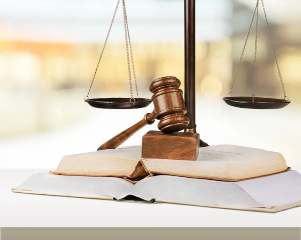 Justice Scales Gavel Books Background — Stock Photo, Image