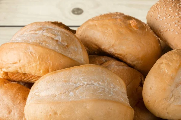 Verse Zelfgemaakte Brood Geïsoleerd Achtergrond — Stockfoto