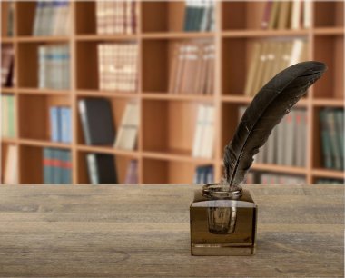 Tüy kalem içine InkWell ahşap tablo 