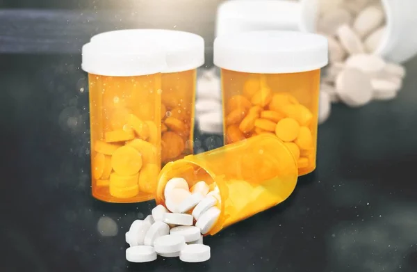 Arzneimittel Verschreibungspflichtige Antibiotika Pharmazie Apothekenabhängigkeit — Stockfoto