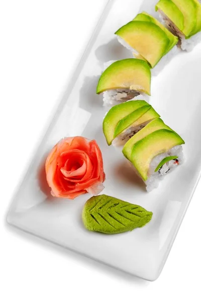 Ízletes Sushi Tekercs Lemez Fehér Háttér — Stock Fotó