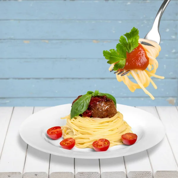 Spaghetti Pasta Meat Cheese Plate — Stock Photo, Image